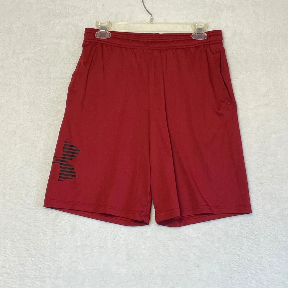 Under Armour Red Heatgear Loose Fit Athletic Shorts Mens Size MD